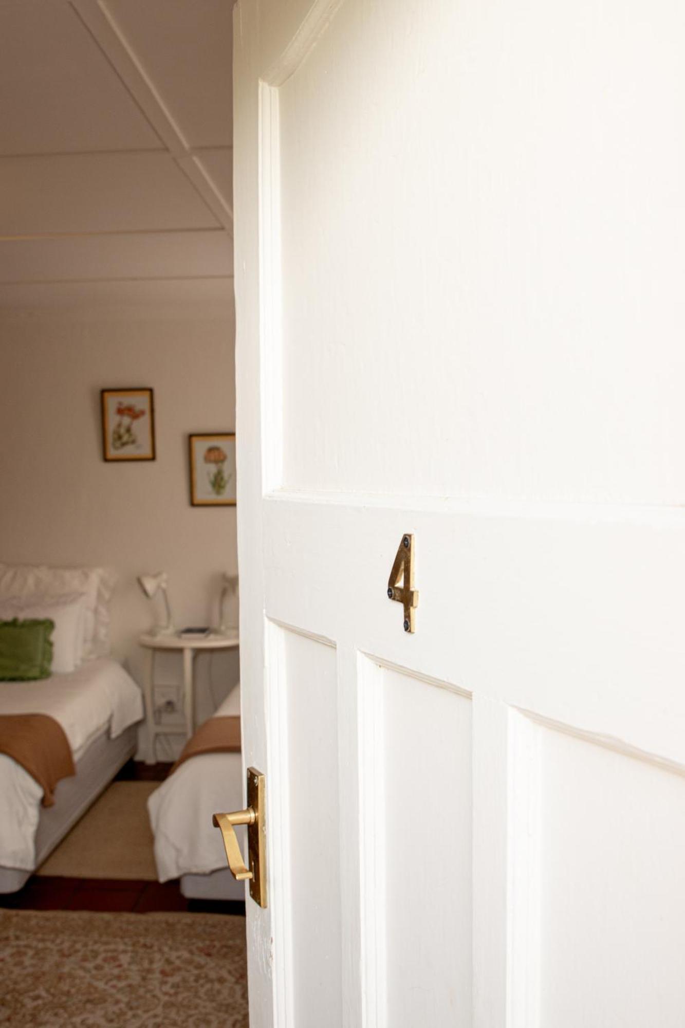 Graaff-Reinet 4 Rothman Street B&B المظهر الخارجي الصورة